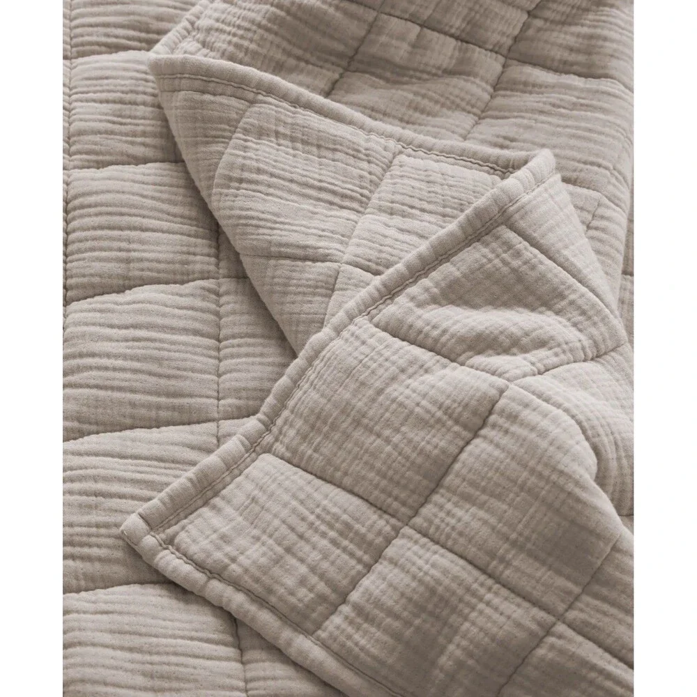 Quince Organic Airy Gauze Box Quilt & Honeycomb Sham Set Queen Dune Gray $204